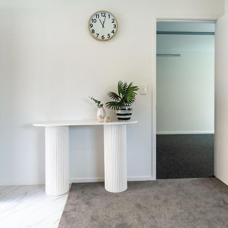 شقة Riccarton 2 Bed 1 Bath W/Garage كريستتشيرش المظهر الخارجي الصورة